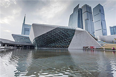 全面详细的洗浴服务,尽享无限乐趣 全面详细的洗浴服务,尽享无限乐趣